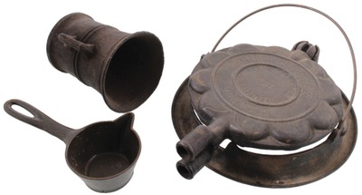 Assorted Makers: Three Cast Iron Cookware Items