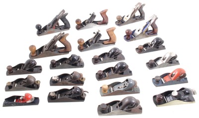 Assorted Makers: Lot Of Later Type Woodworking Plane