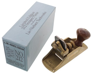 Lie-Nielsen Tool Works, Warren, Maine, No. 212: Limited Edition Scraper Plane