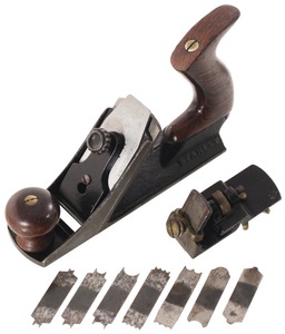 Stanley Rule & Level, No. 72 1/2: Extra Clean Special Chamfer Plane