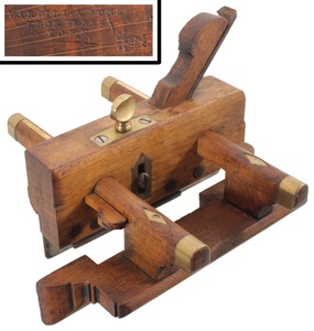 Varvill & Sons, York, England: Wedge Arm Plow Plane