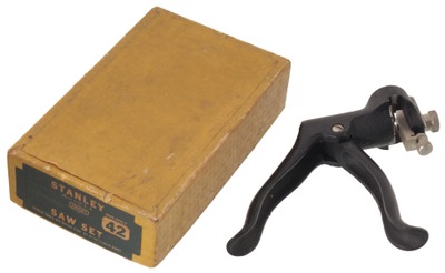 Stanley Rule & Level, No. 42 X: Unused Pistol Grip Saw Set