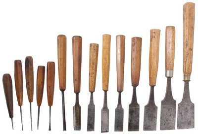 Assorted Makers: Wkg. Set Of Octagon Handle Chisels & Gouge