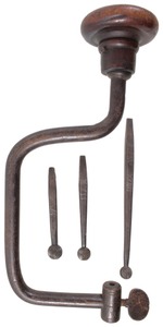 Unmarked: Early Screw Lock Iron Brace