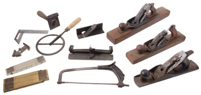 Stanley Rule & Level: Lot Of Restoration Grade Woodworking To