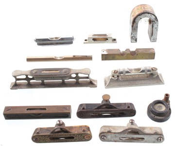 Assorted Makers: Lot Of Assorted Small Size Levels