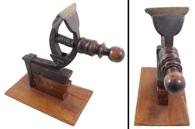 Unmarked: Leather Worker's Stitching Vise