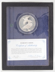 Franklin Mint, Exton, Pennsylvania: Mint "Roberts Birds" Sterling Medallion