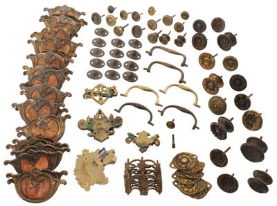 Unmarked: Lot Of Early Brass Hardware