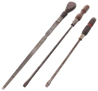 Assorted Makers: Three Extra Long Screwdrivers