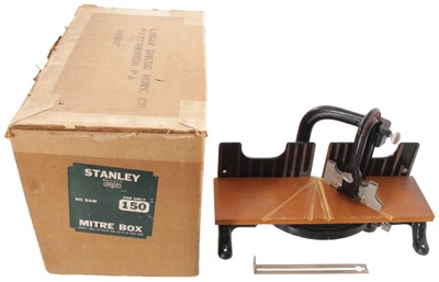 Stanley Rule & Level, No. 150: Cast Iron Adjustable Mitre Box