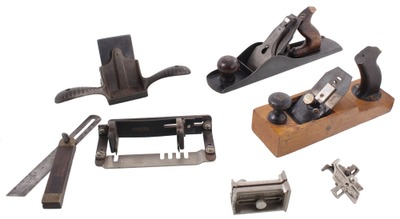 Stanley Rule & Level: Lot Of Sound & Usabl Woodworking Tools