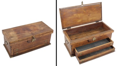 Unmarked: Early Hinge-Top Oak Tool Chest