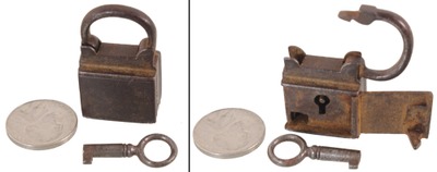 Unmarked: Early Hinged Front Padlock