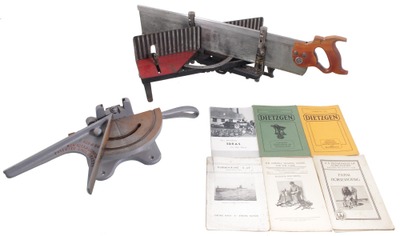 Millers Falls Company, Millers Falls, Massachusetts, No. 2-1071A: Extra Clean Langdon Mitre Box