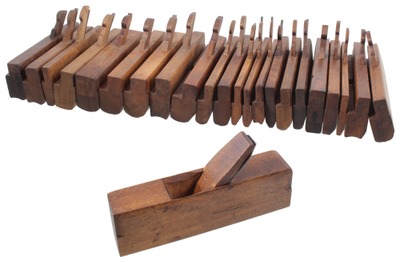 Assorted Makers: Lot Of Asst. H/R Molding Planes