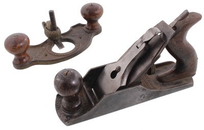 Stanley Rule & Level: Two Clean & Usable Woodworking Plane