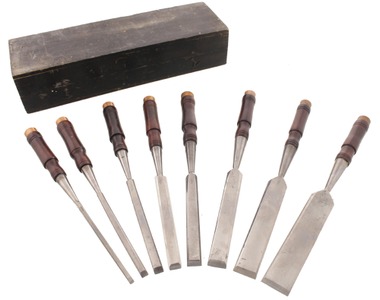 Marshall Wells Hdwe Company, Duluth, Minnesota: Set Of Eight Clean Beveldge Paring Chisels