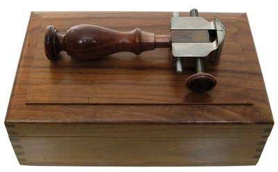 Bridge City Tool Company, Portland, Oregon, No. CT-5: Limited Edition Hand Vise