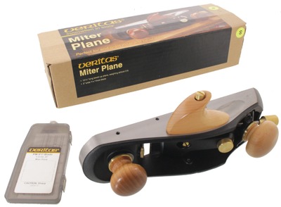 Lee Valley Tools, Ottawa, Ontario, Canada, No. PM-V11: Unused "Veritas" Mitre Plane