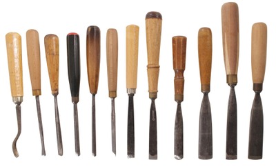 Assorted Makers: Wkg. Set Of 12 Clean Carving Tools