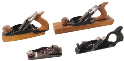 Stanley Rule & Level: Four Clean & Usable Woodworking Planes