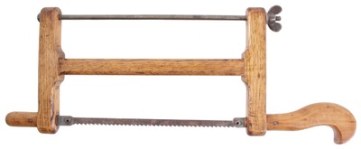 Unmarked: Early Oak Body Turning Saw