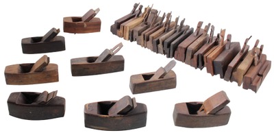 Assorted Makers: Lot Of Asst. Smooth & Molding Planes