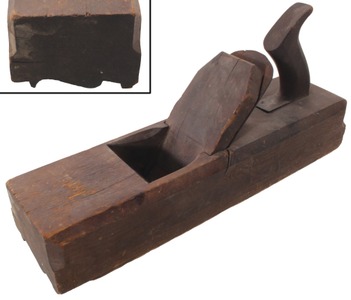 W. Raymond, Beverly, Massachusetts: Ogee With Bevel Crown Molding Plane