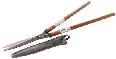 Ikarashi Hamono Kogyo Co., Ltd./N: Unused Pair Of Kawanori Shears
