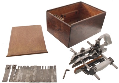 Oxted Hill, Ltd., Oxted, Surrey, England: The Lewin Universal Metallic Plane