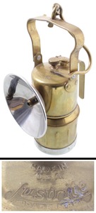 Justrite Manufacturing Company, Chicago, Illinois: Extra Clean Miner's Carbide Lamp