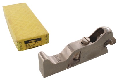 Stanley Rule & Level, No. 92: Narrow Cabinet Marker's Rabb. Plane