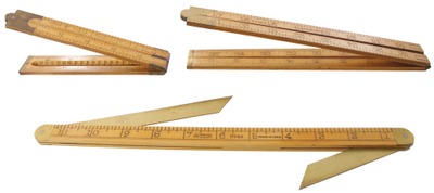 Assorted Makers: Three Extra Clean Folding Rule