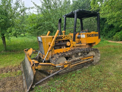 Northland Farm Online Surplus Equipment Auction image